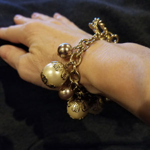 Pearl and Gold Bangle Bracelet
